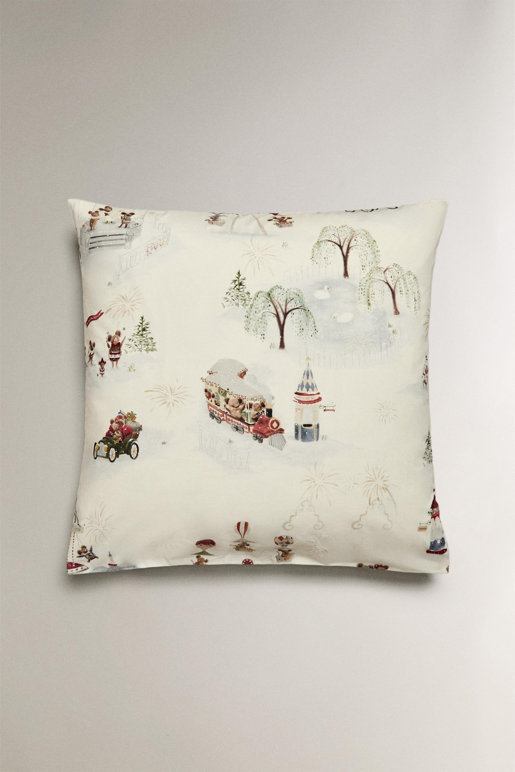 CHILDREN'S CHRISTMAS MICE PILLOWCASE